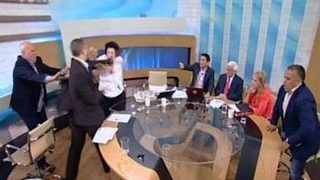 Представител на "Златна зора" вилня тази сутрин в дискусионно студио на гръцката телевизия ΑΝΤ1