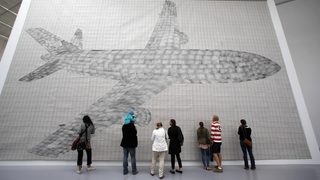 Престижната изложба за съвременно изкуство dOCUMENTA бе открита за 13-и път