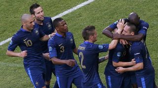Участниците в играта "Прогнозирай" разгадаха с лекота Англия и Франция