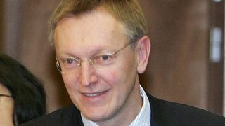 Малък протест срещу МОСВ посрещна еврокомисаря <span class="highlight">Янез</span> <span class="highlight">Поточник</span> (обновена)