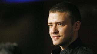 Римейк на "Спасители на плажа" може да привлече Джъстин Тимбърлейк