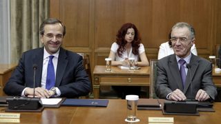 Гръцкият финансов министър е приет в болница заради физическо неразположение