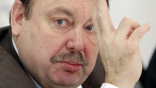 Депутат от руската дума е обвинен, че пере пари в България