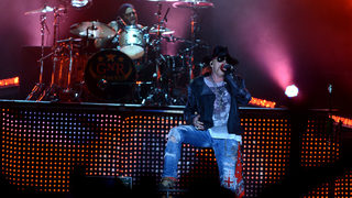 Призракът на Guns N' Roses – между разочарованието и обичта на публиката