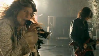 <span class="highlight">Aerosmith</span> се завърнаха със сингъла Legendary Child (видео)