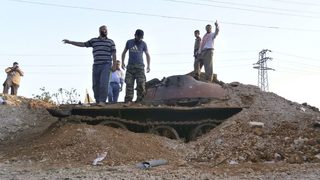 Червеният <span class="highlight">кръст</span> обяви ситуацията в Сирия за гражданска война