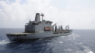 Американски военен кораб уби един индийски рибар и рани трима