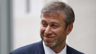 "Газпром" стана спонсор на "Челси", УЕФА може да разследва сделката