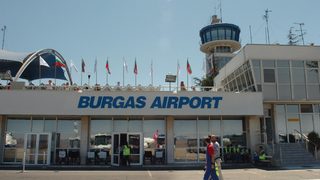Само пътници се допускат до летищата в България, обявен е "код червен" за сигурността