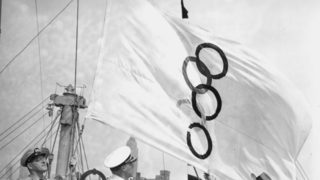 Стокхолм 1912: Кралят на Швеция Густав V е рекламното лице на игрите