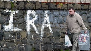 Guardian: Ирландски екстремистки групировки се обединяват в нова ИРА