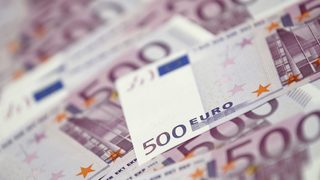 Гърция спешно продава Пощенската каса и компания за спортни залагания