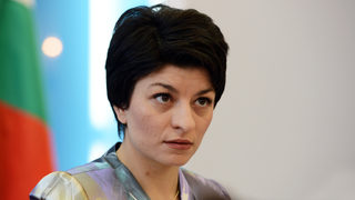 Здравният министър не се отказва да иска по-нисък ДДС <span class="highlight">за</span> лекарствата