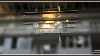 <span class="highlight">Рапсодия</span> <span class="highlight">в</span> бяло и <span class="highlight">синьо</span>