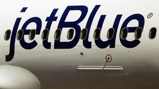 JetBlue пуска WiFi интернет на самолетите си