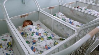 Десет деца се родиха за 12 часа в Шумен