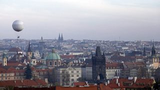 Двама българи са подсъдими в дело за тероризъм в Чехия