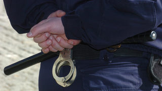 Граничните полицаи задържаха 14 нелегални имигранти само за ден