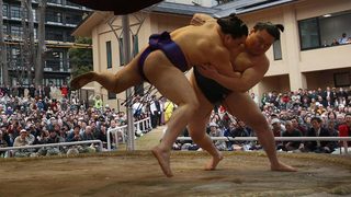 Монголецът Харумафуджи стана 70-ият велик шампион в сумото