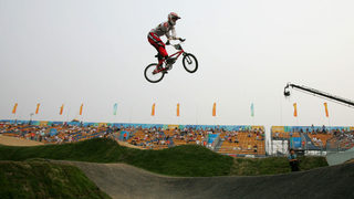 Трикратен световен шампион по <span class="highlight">BMX</span> загина в катастрофа