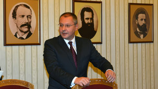 Станишев: Оценката на Доган за Балканската война е погрешна и неприемлива