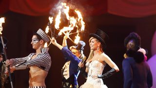 Фотогалерия: Циркът на Европейските MTV награди 2012