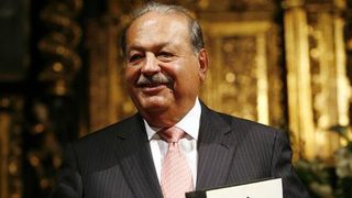Карлос Слим получи глоба от 50 млн. долара за монопол