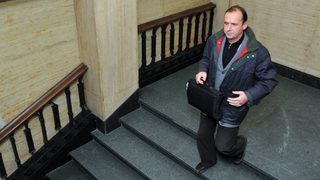 Делото срещу <span class="highlight">Вальо</span> <span class="highlight">Топлото</span> за пране на пари отново беше отложено