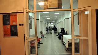 Стафилококова инфекция е причинила хранителното натравяне в Първа АГ болница
