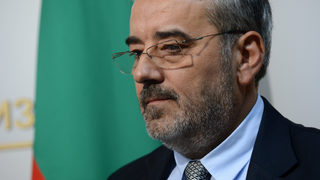 Семерджиев обеща парното да поевтинее между 3 и 7% (допълнена)