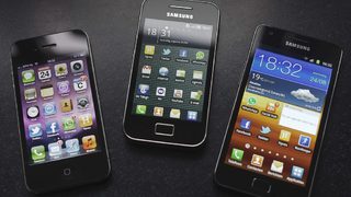 Щатски съд отхвърли исканията на Apple да се забранят няколко смартфона на Samsung