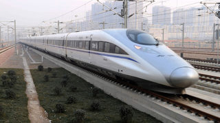 Китай откри 2300 км линия за <span class="highlight">скоростен</span> <span class="highlight">влак</span> – най-дългата в света