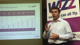 Wizz Air е превозила с 12% повече пътници през 2012 г.