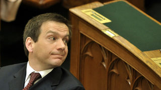 Главният съперник на Орбан ще основе своя партия