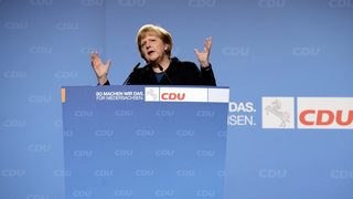 Германия иска Русия да се включи в спасителния заем за Кипър