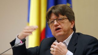 МВФ не вярва на властите на Румъния, призна румънски министър