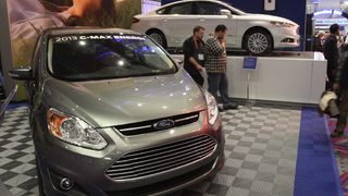 Търговците на нови автомобили в САЩ започват годината с 14% ръст