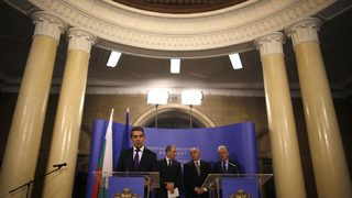 Какво следва за България от посочването на "Хизбула"