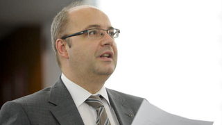 Метин Казак става и представител на България в Бахрейн и Оман