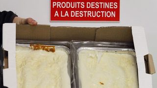 Конско месо беше открито в храни за училища и болници във Великобритания