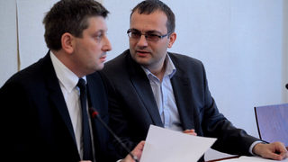Икономическата комисия одобри цената на тока да се сменя по-често