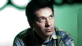 Хуан Пабло Вилялобос, писател: Разстоянието позволява да видиш реалността отвъд очевидните проблеми