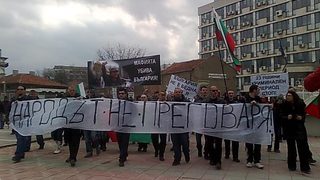 Разминавания на исканията отказват хората от протест в Добрич