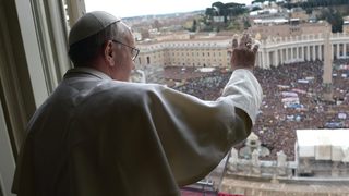 Рим очаква днес 1 млн. души за възкачването на Франциск на престола