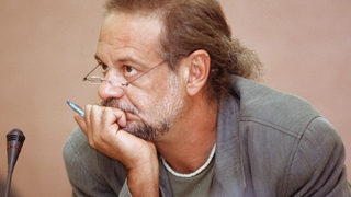 Евгений Дайнов, политолог: Олигархията чувства непреодолима опасност