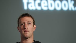 Съдия обяви делото за собствеността на Facebook за измама
