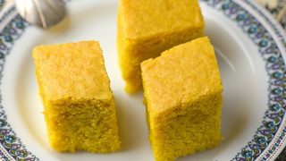 Ливански сладкиш с куркума