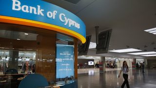 "Тройката" се е съгласила "подстрижката" на депозитите в Bank of Cyprus да бъде 45%