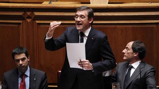 Лисабон увери, че ще намери алтернатива на отхвърлените от съда икономии
