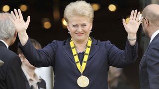 Президентът на Литва получи наградата "Карл Велики" за принос към обединена Европа